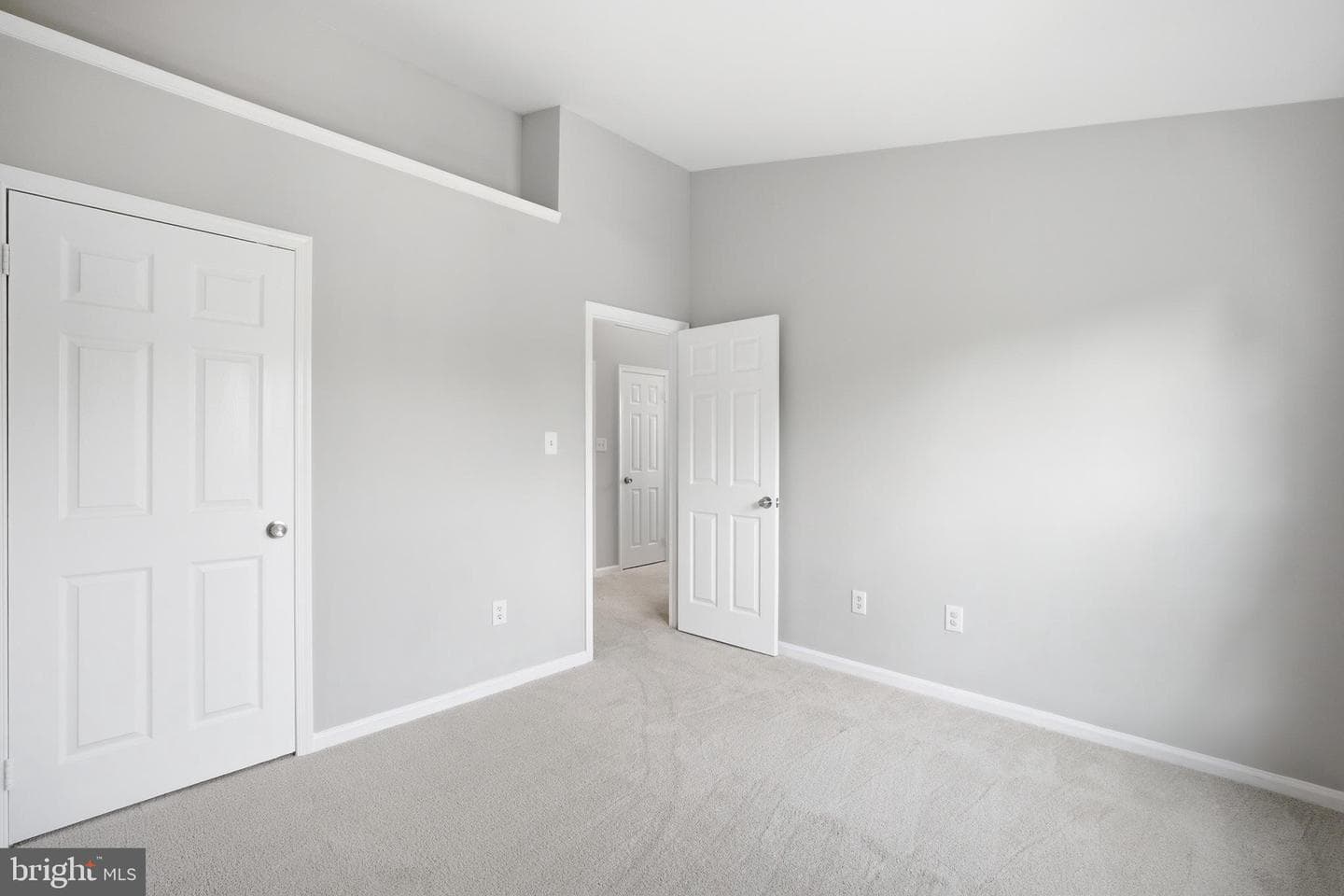 6028 Loganwood Drive photo 15