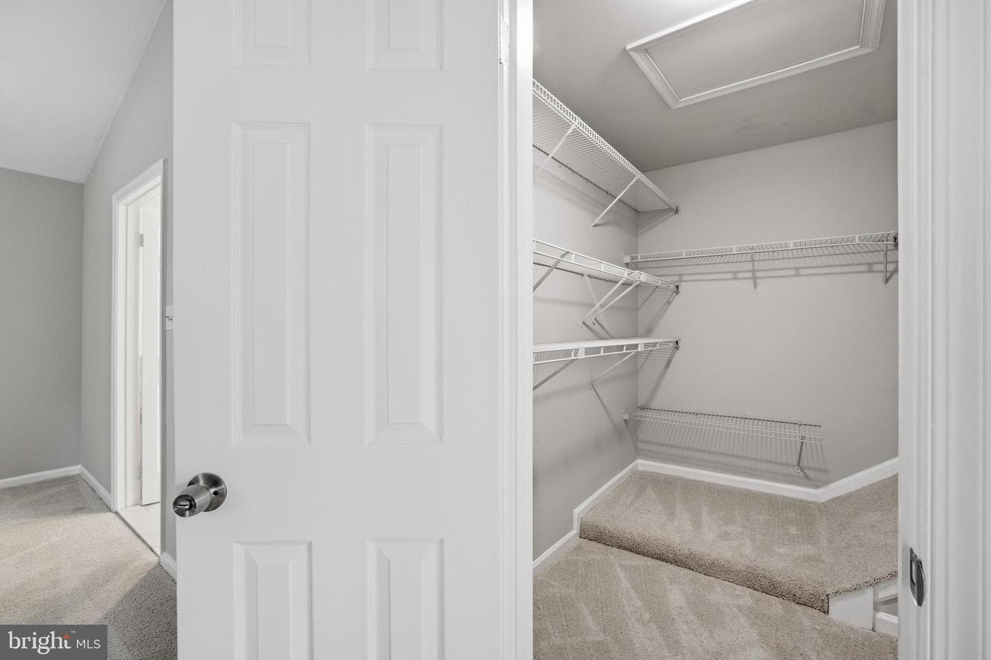 6028 Loganwood Drive photo 19