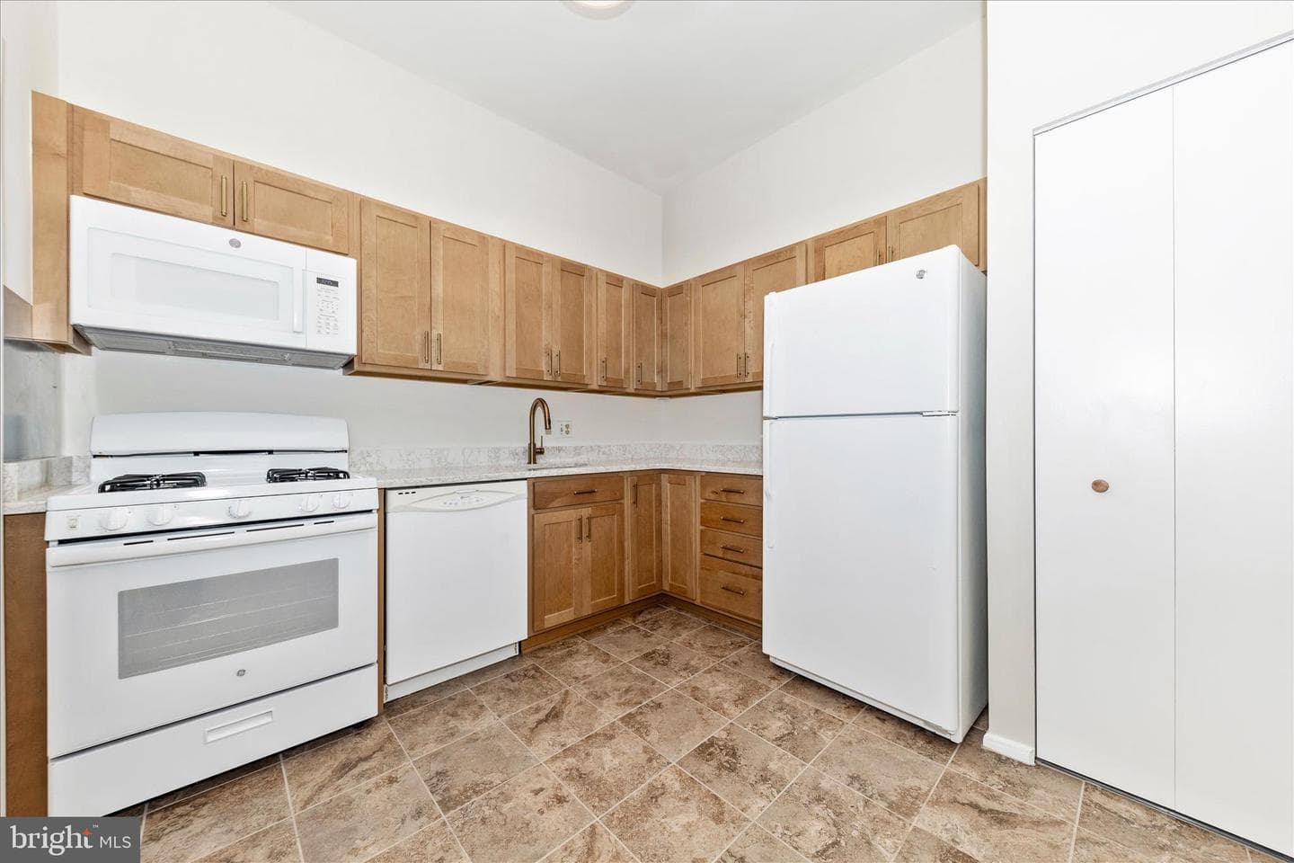 14410 Parkvale Road #6 photo 10
