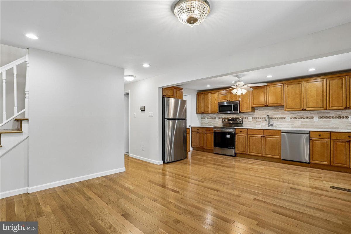 10400 Capehart Court photo 5