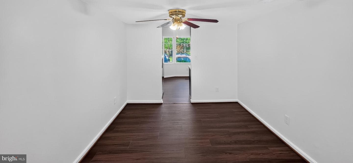 9208 Weathervane Place photo 12