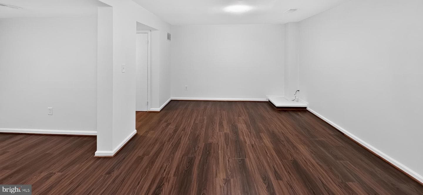 9208 Weathervane Place photo 37