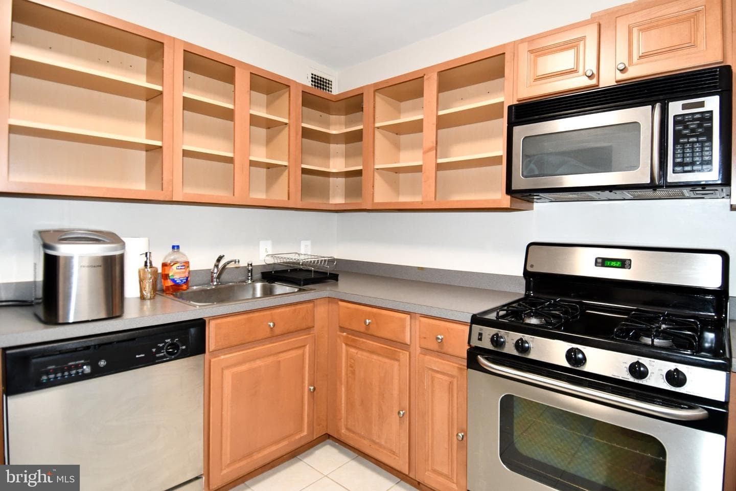 5101 River Road #712 photo 13