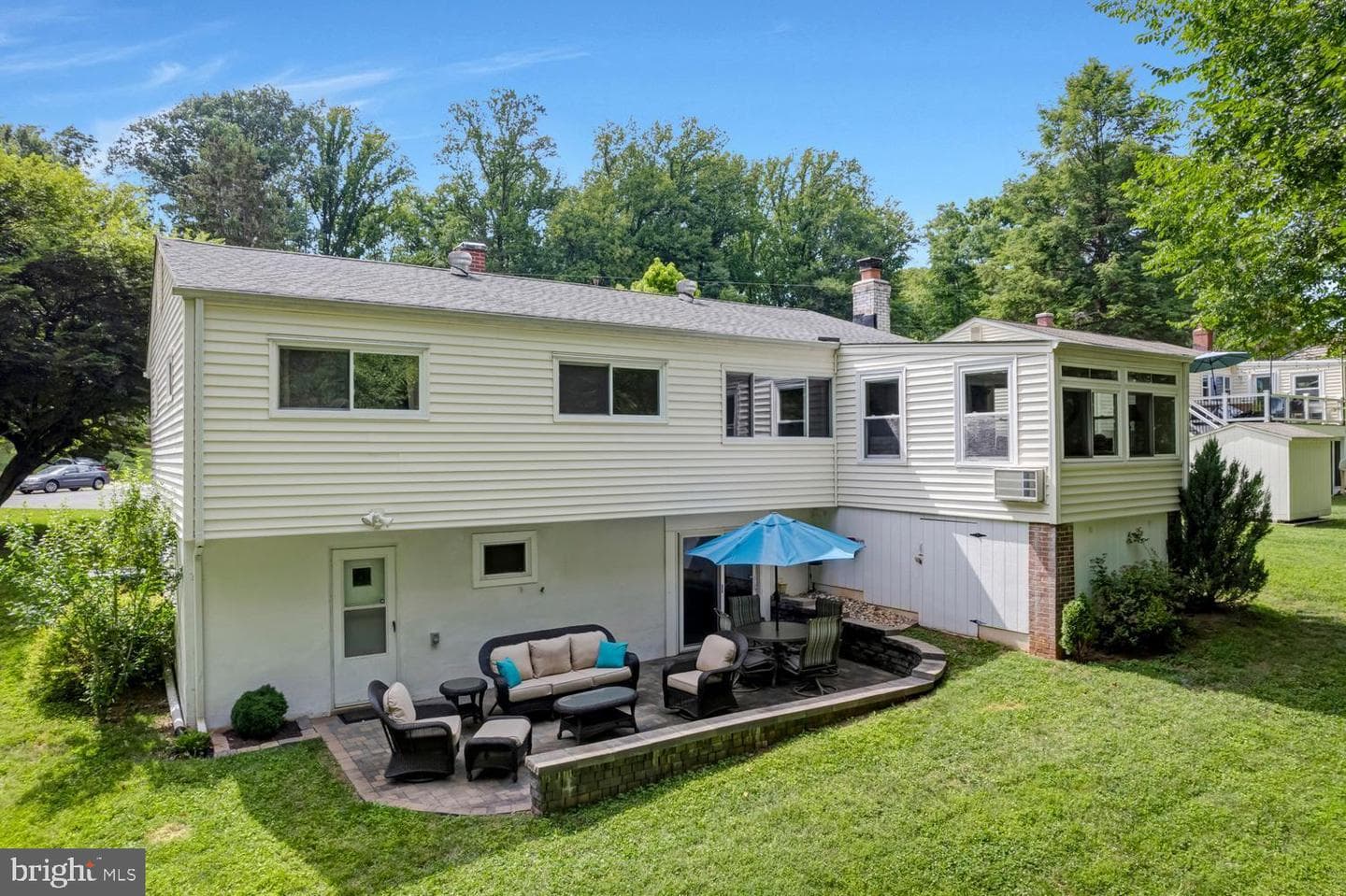 14203 Myer Terrace photo 2
