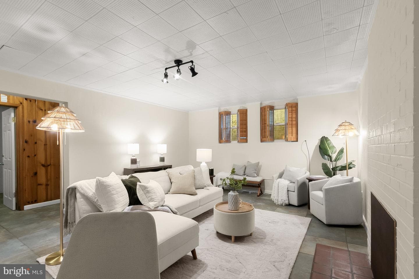 5512 Uppingham Street photo 41