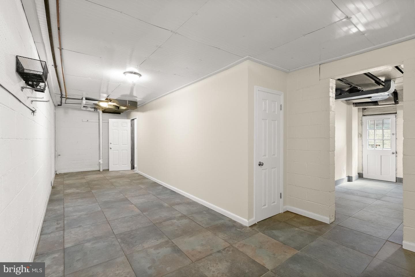 5512 Uppingham Street photo 46