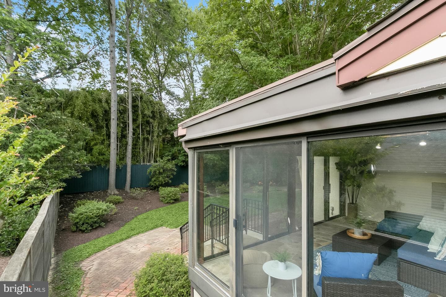 5512 Uppingham Street photo 9