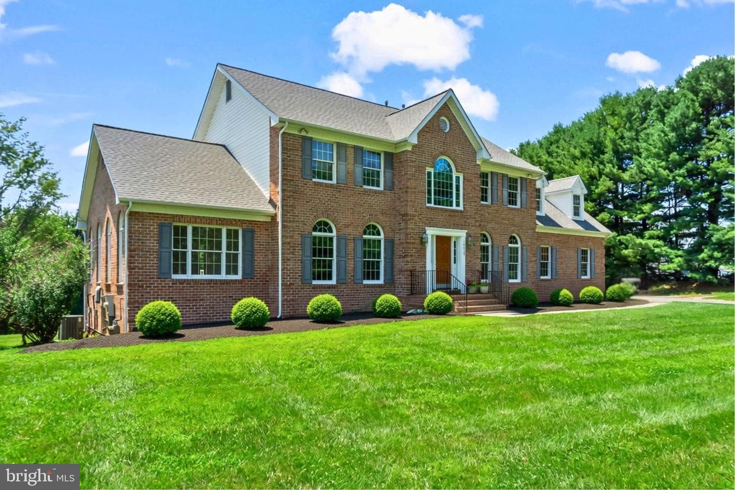14430 Seneca Road photo 1