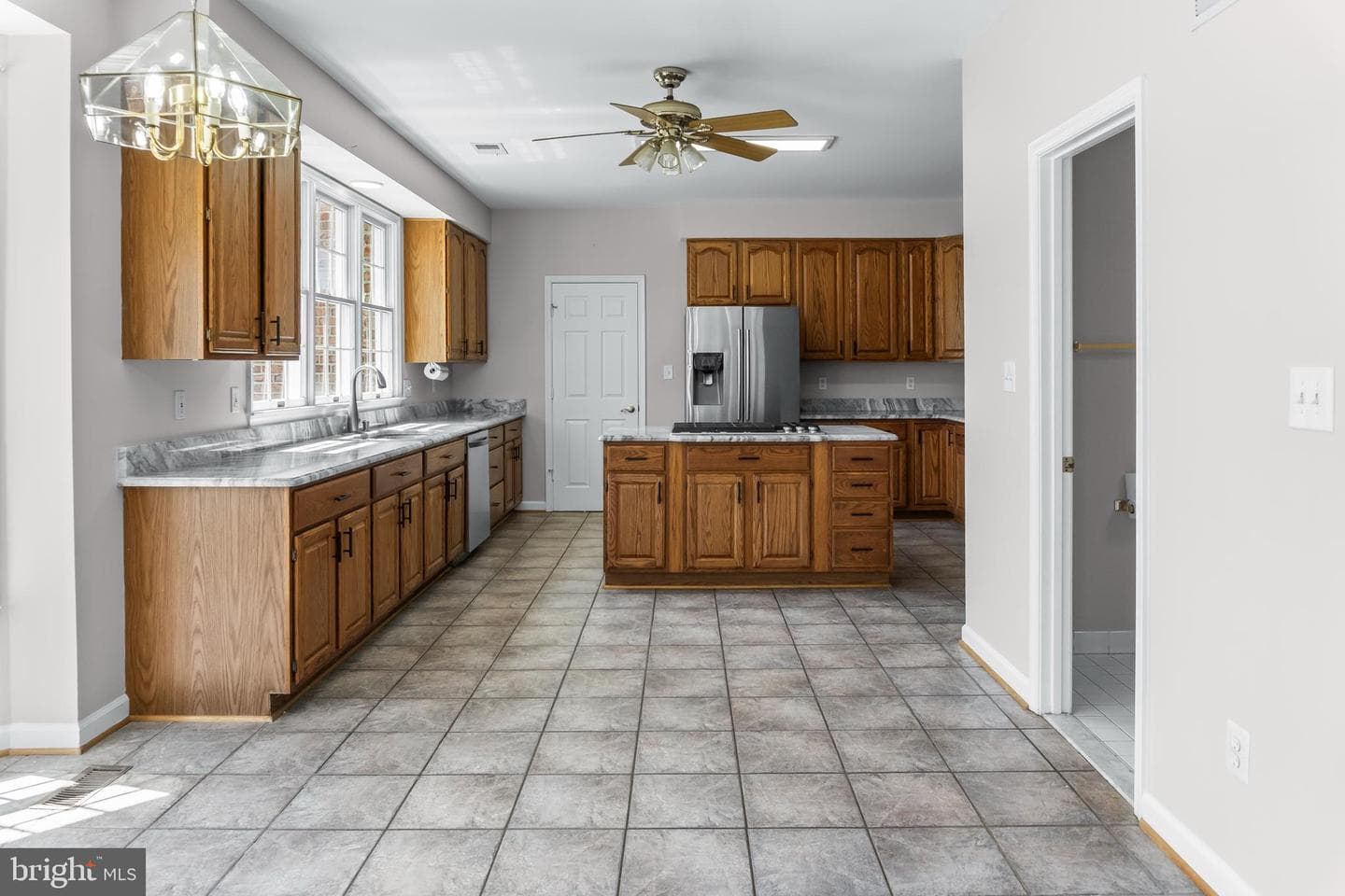 14430 Seneca Road photo 13