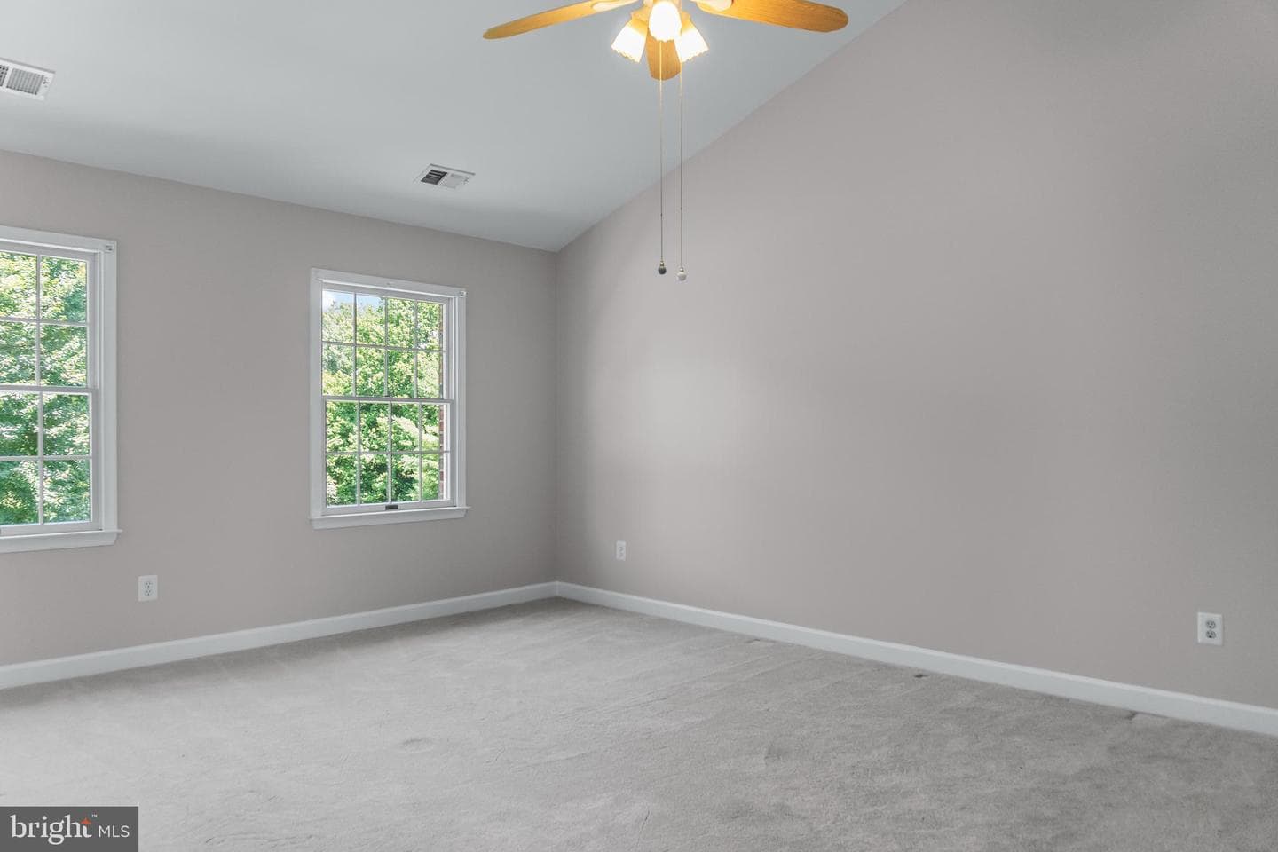 14430 Seneca Road photo 25