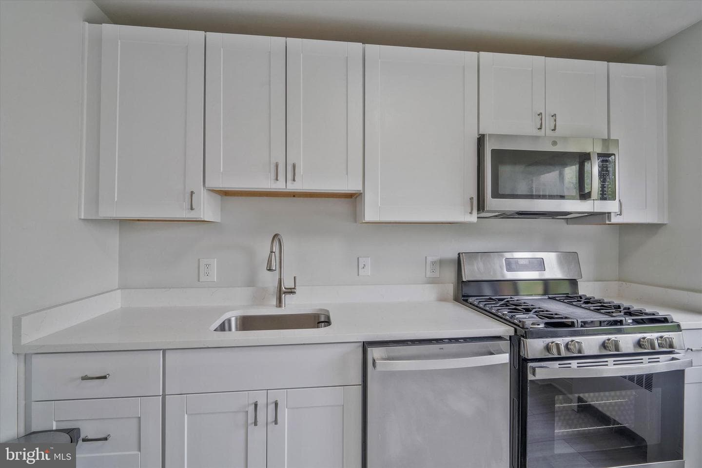 5301 Westbard Circle #328 photo 15