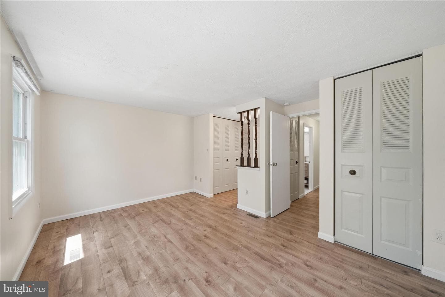 2807 Shepperton Terrace photo 55