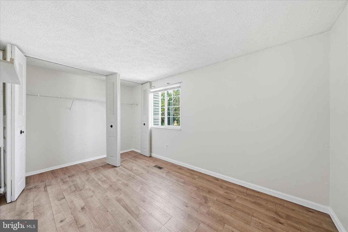 2807 Shepperton Terrace photo 61