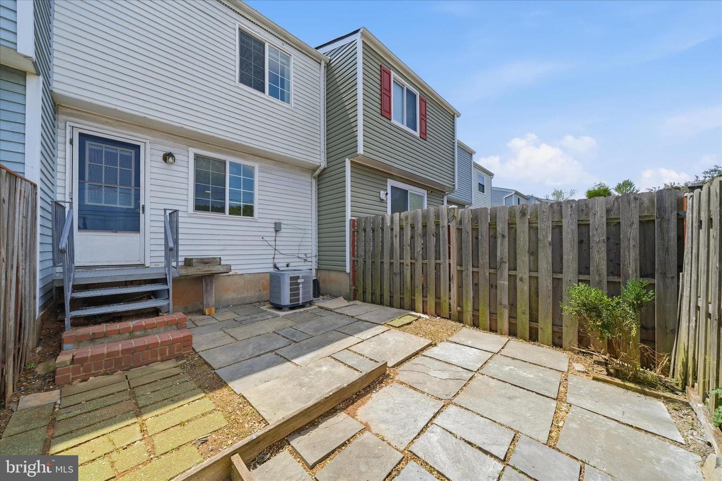 2807 Shepperton Terrace photo 74