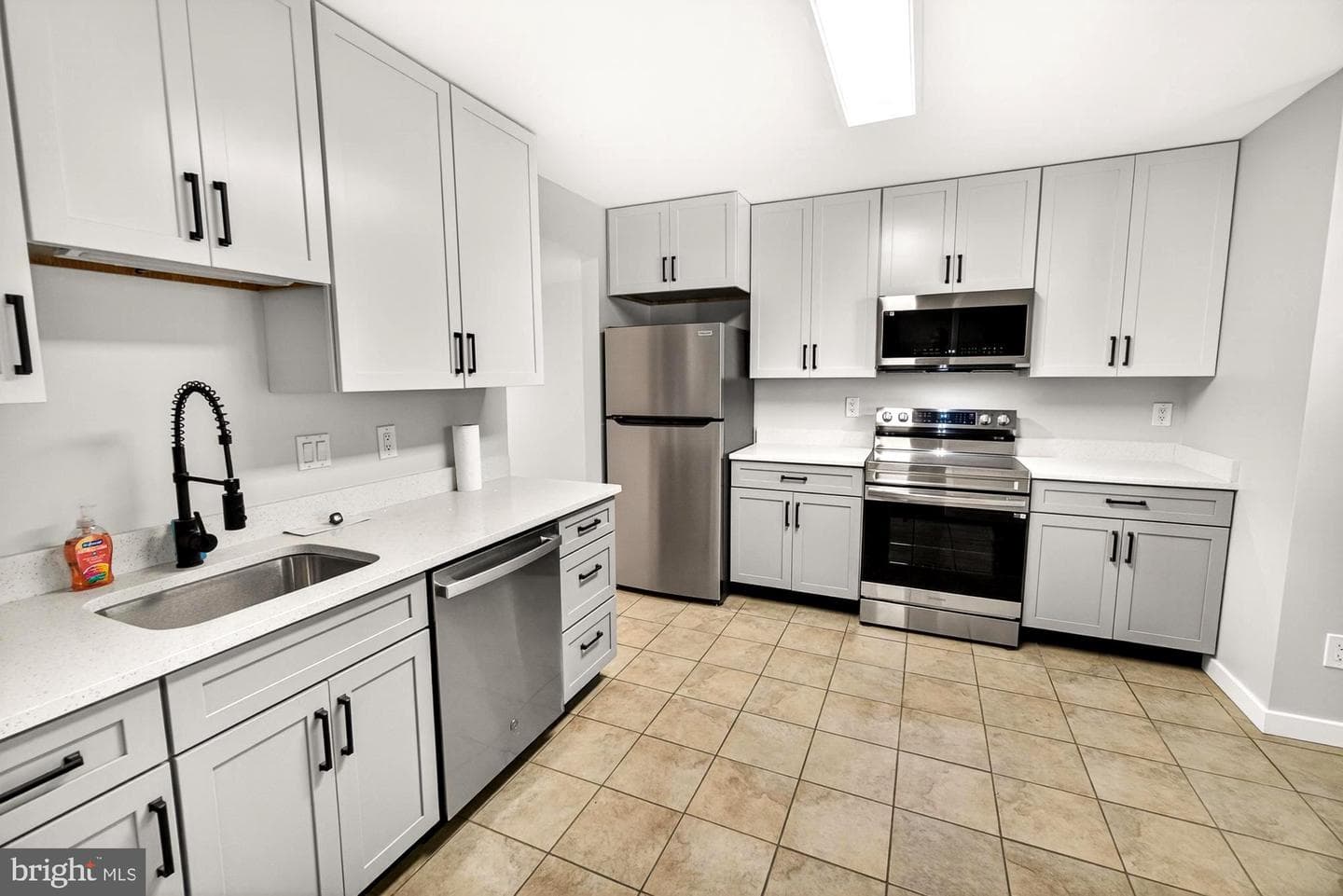 19346 Keymar Way photo 3