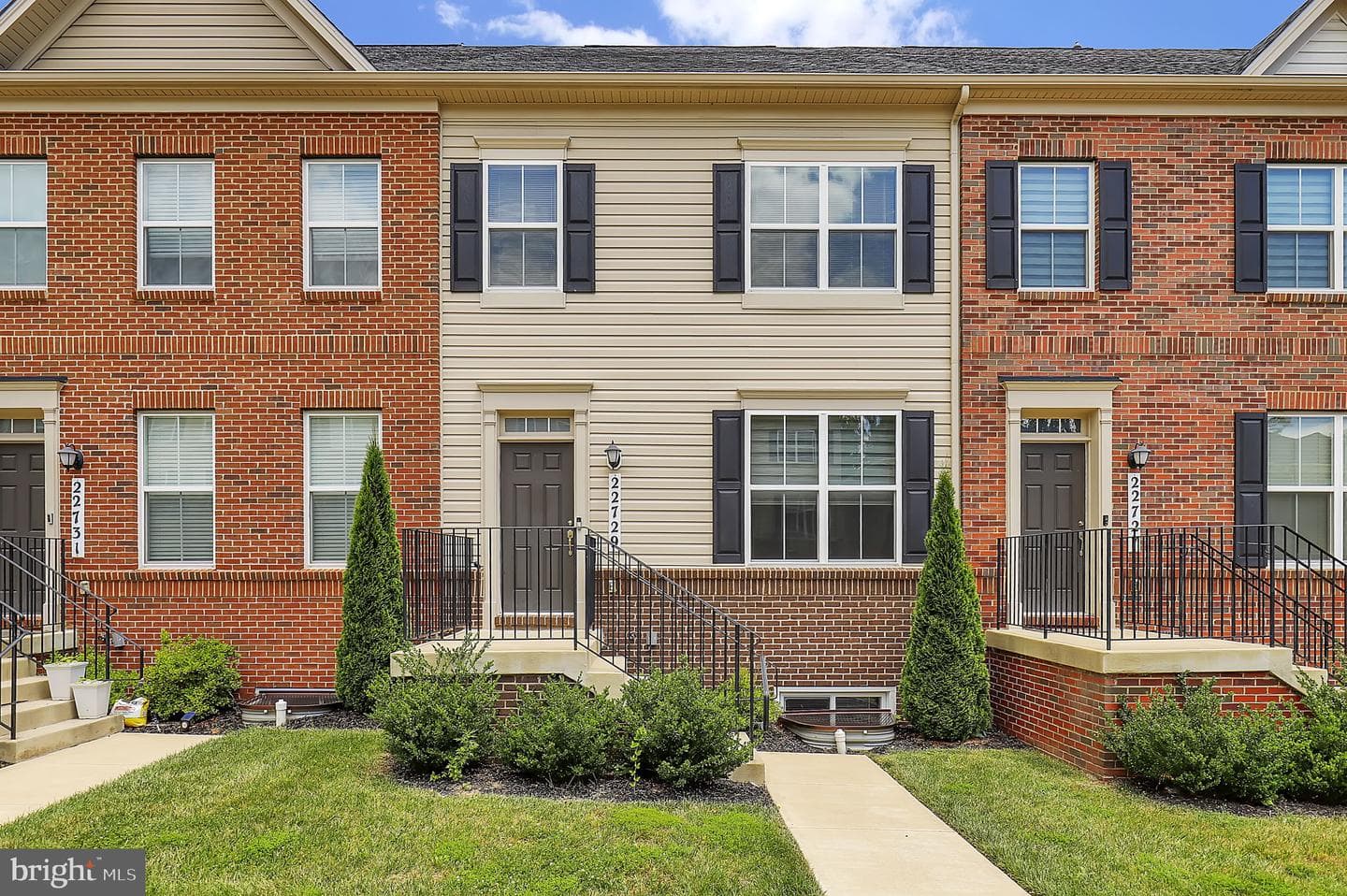22729 Tate Street, Clarksburg