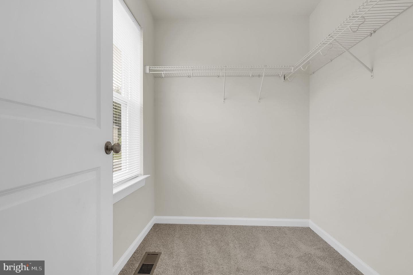 22729 Tate Street photo 18