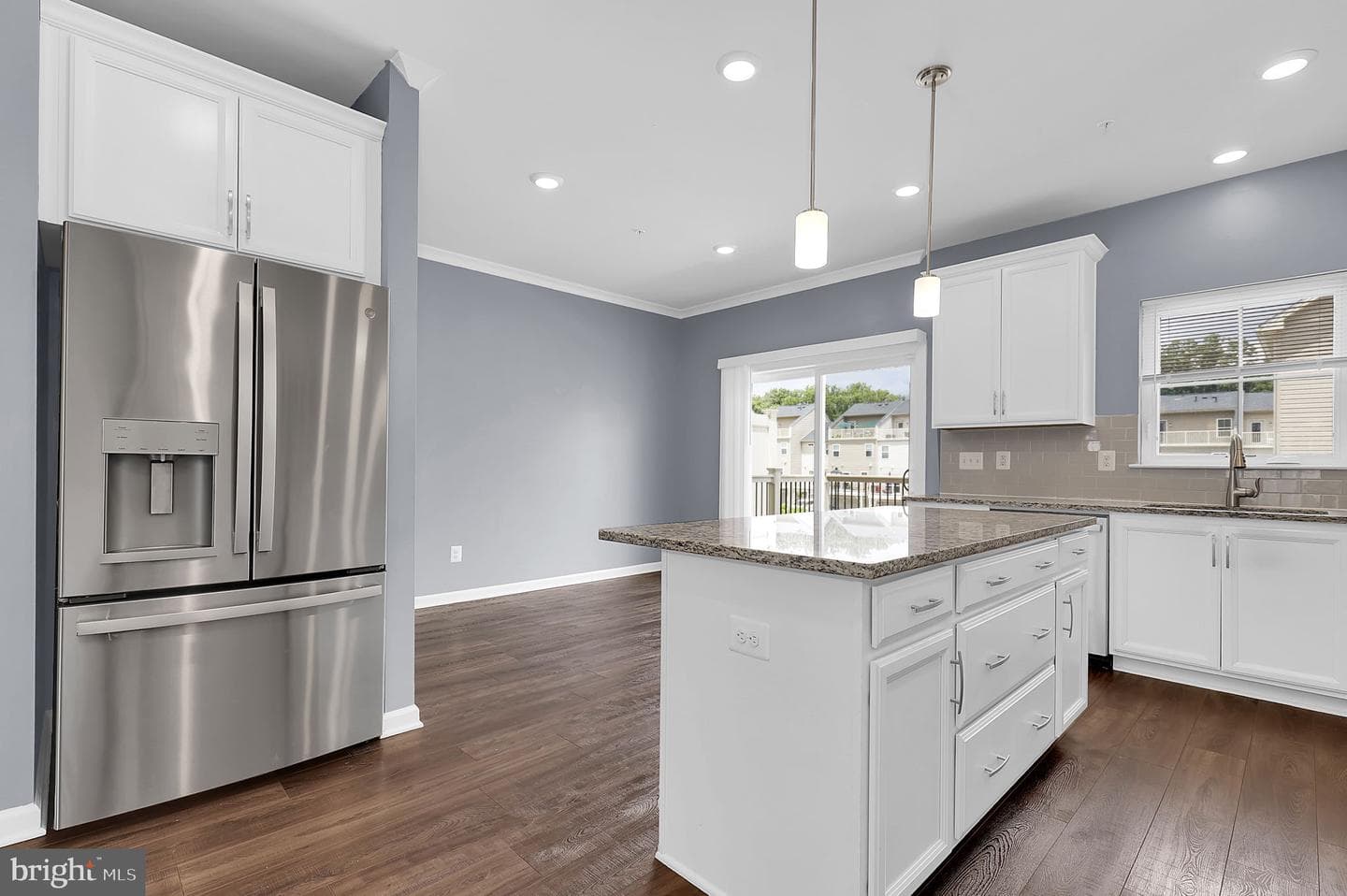 22729 Tate Street photo 8