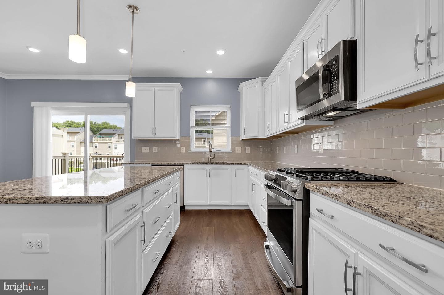 22729 Tate Street photo 9