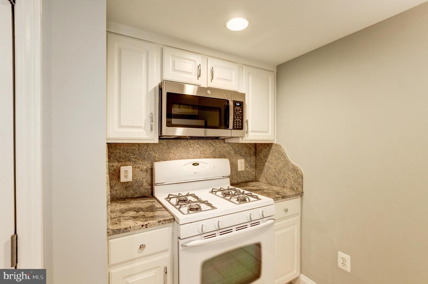 11710 Old Georgetown #909 photo 11