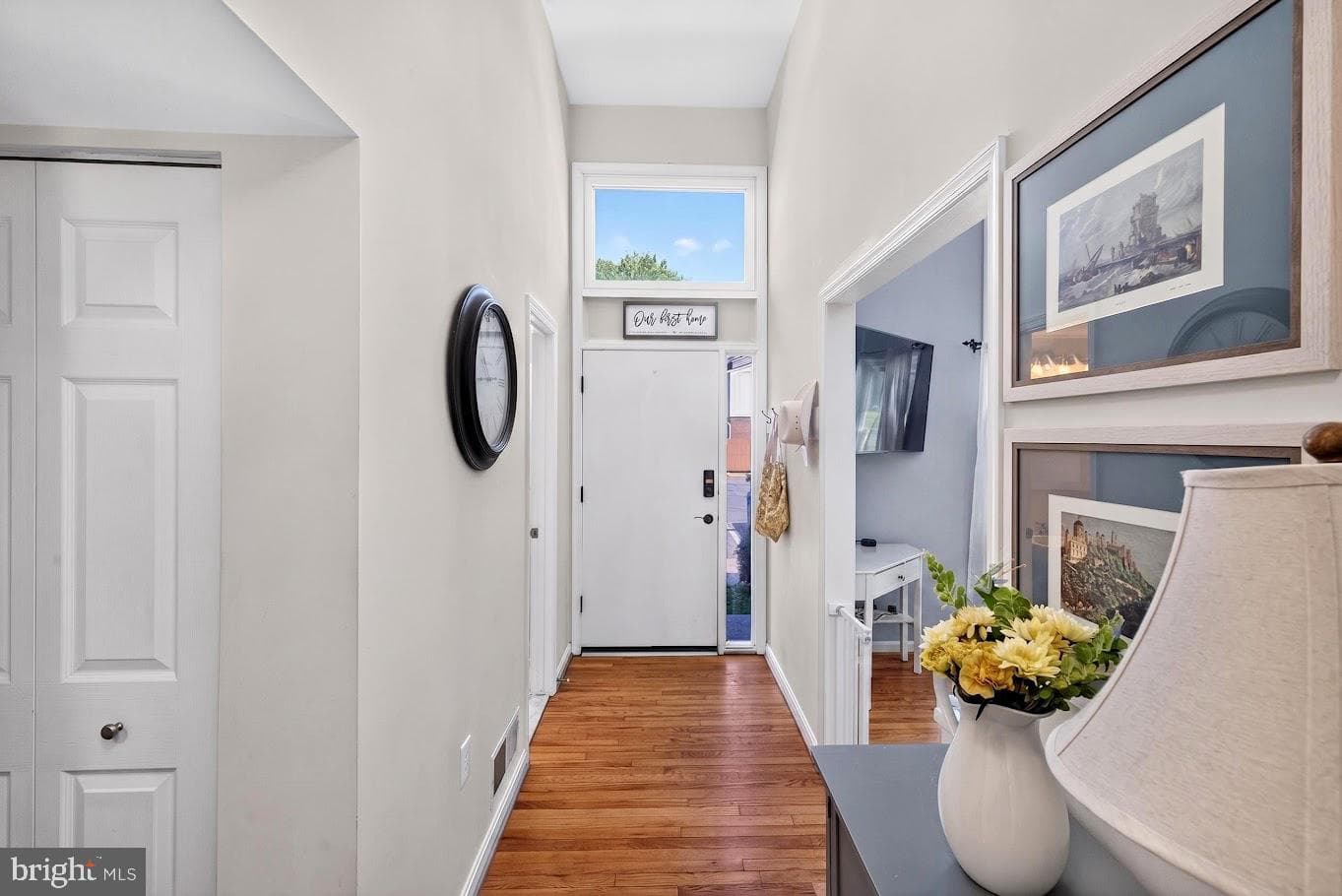17602 Horizon Place photo 6