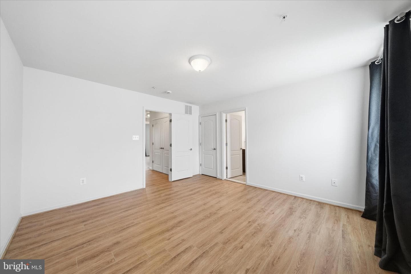 3548 Woodlake Drive #21 photo 32