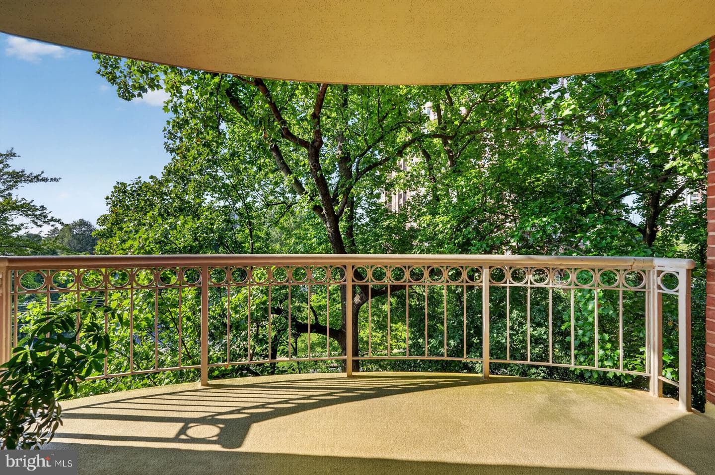 5802 Nicholson Lane #2-602 photo 18