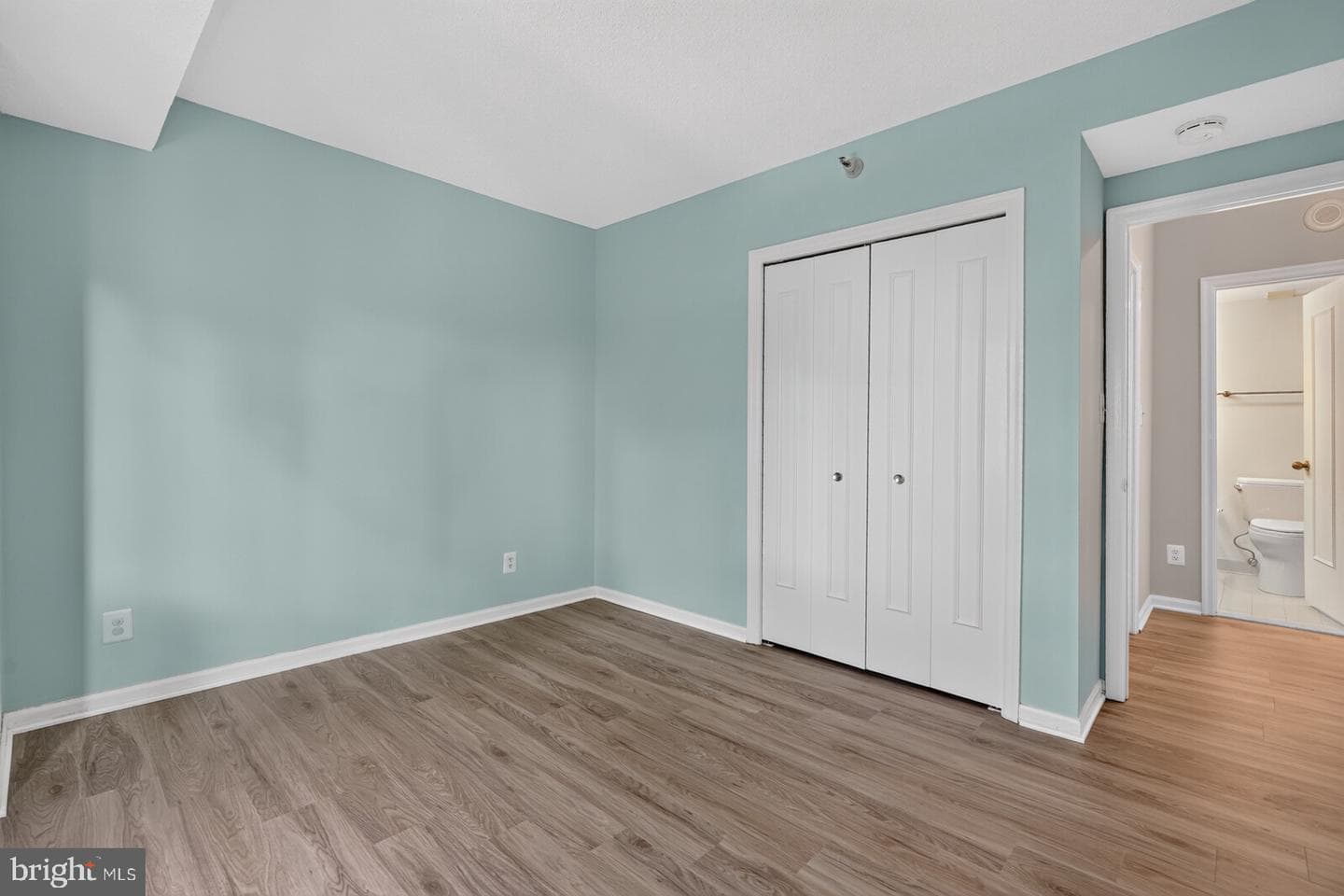 5802 Nicholson Lane #2-602 photo 25