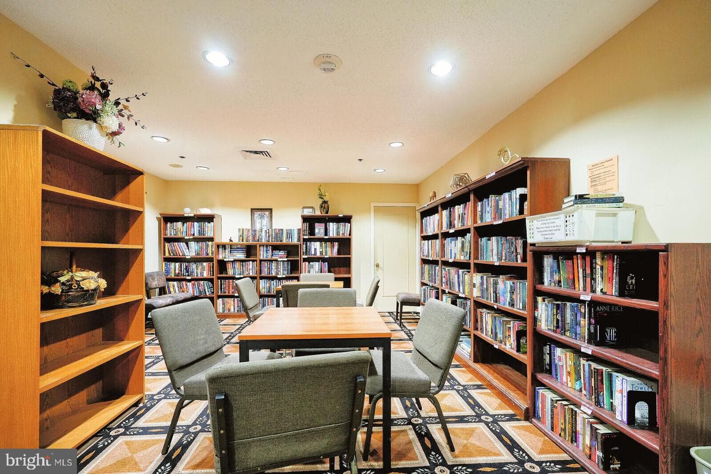 5802 Nicholson Lane #2-602 photo 44