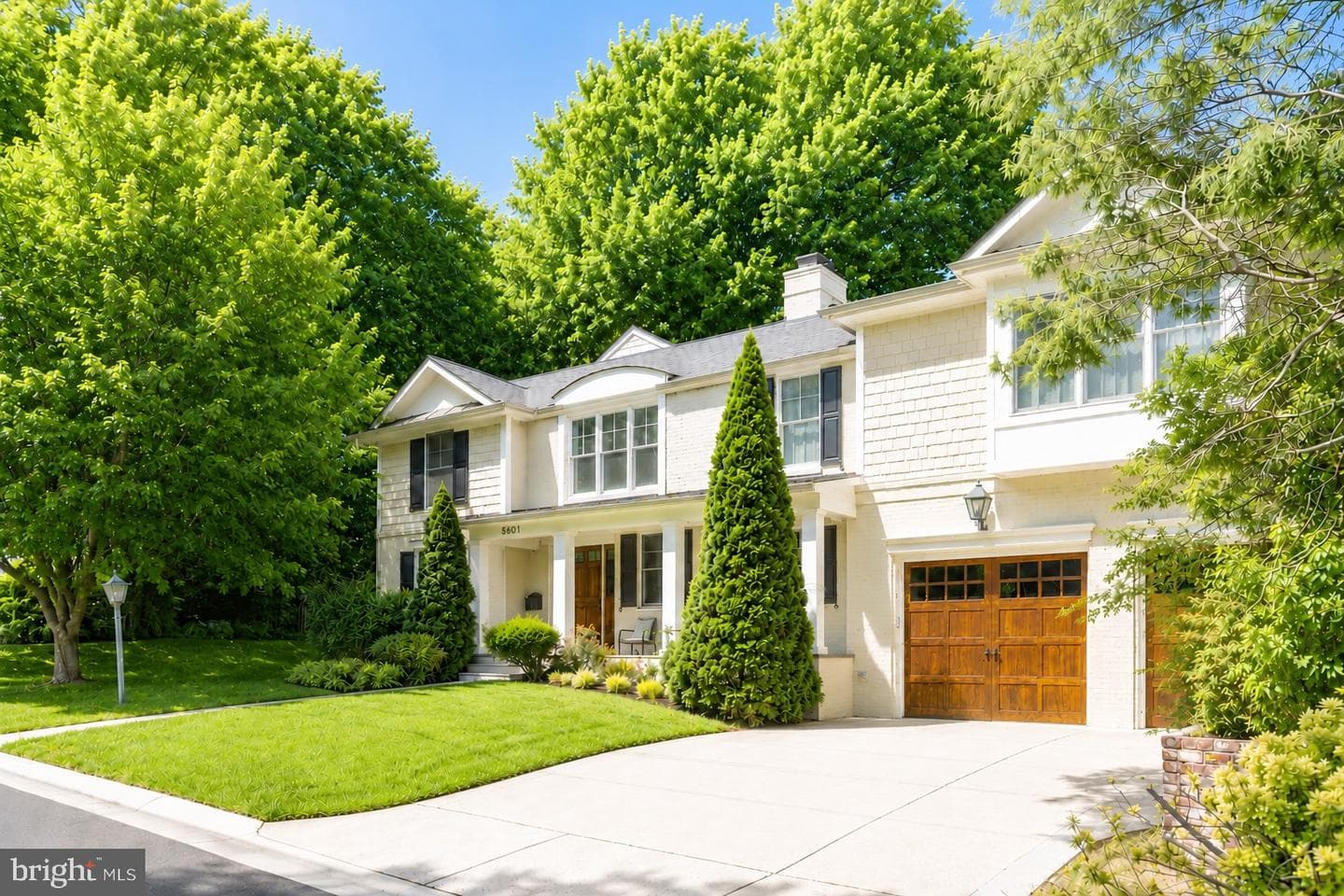 5601 Vernon Place, Bethesda
