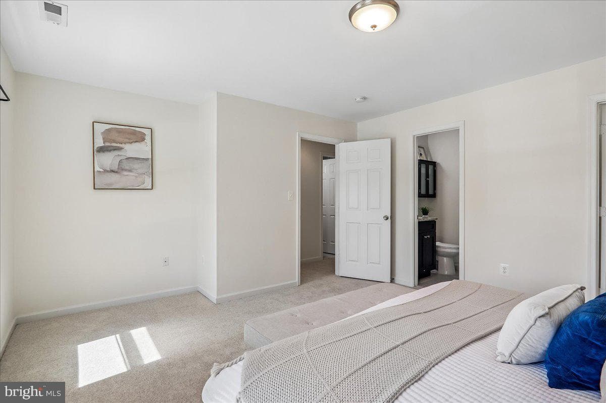 9235 Hummingbird Terrace photo 24