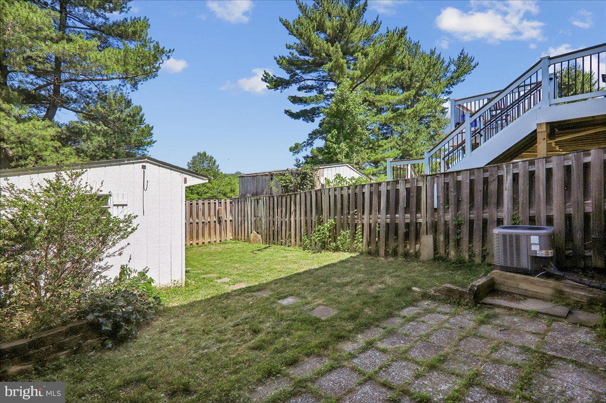 9235 Hummingbird Terrace photo 51