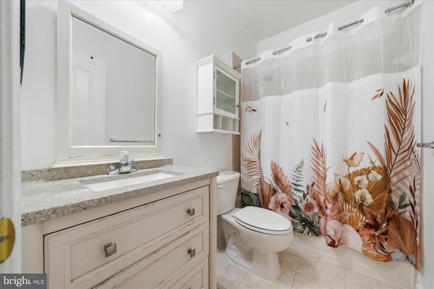 23121 Frederick Road photo 27