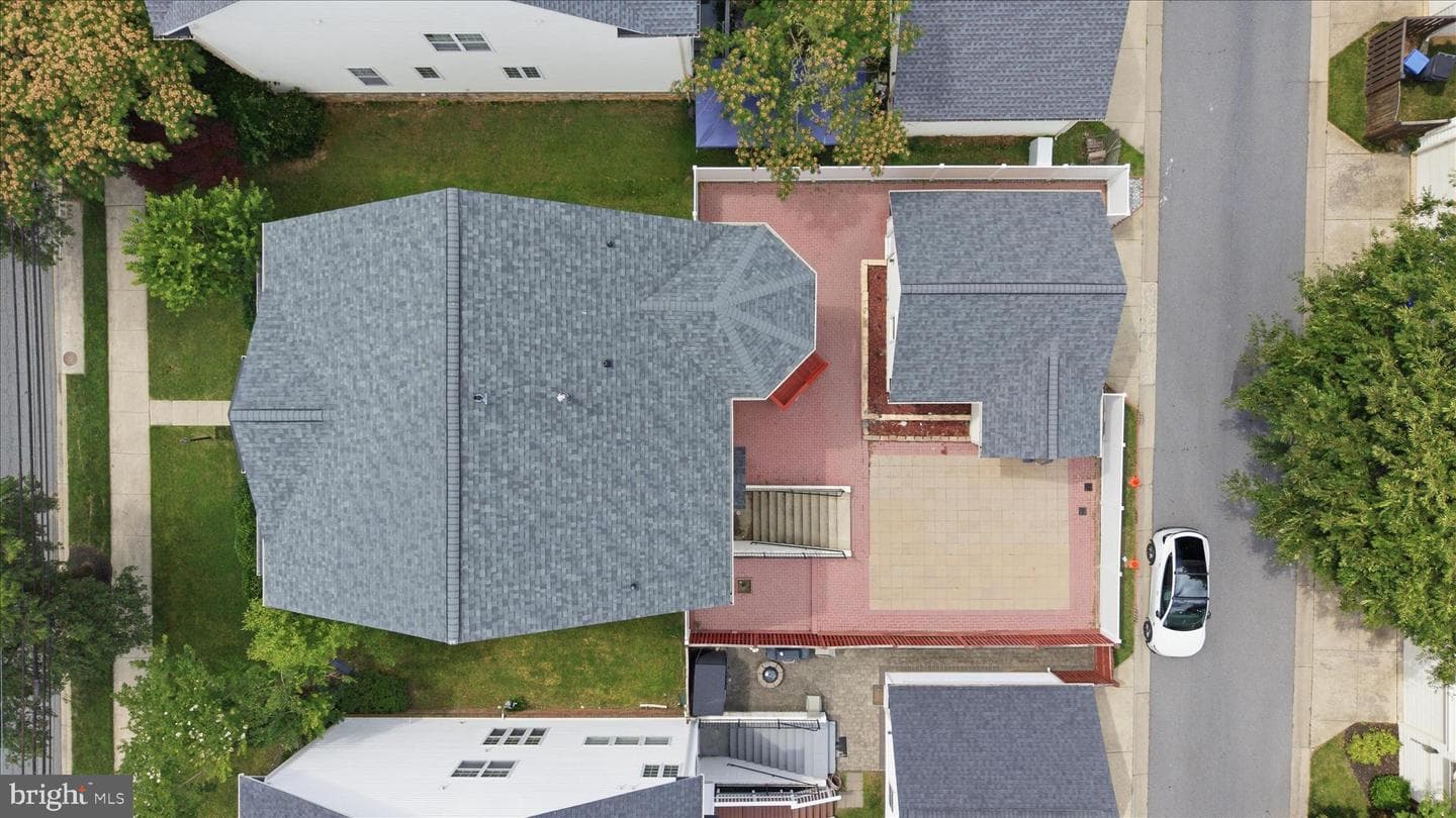 23121 Frederick Road photo 48