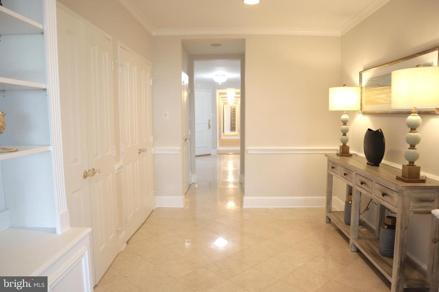 10401 Grosvenor Place #1704 photo 18