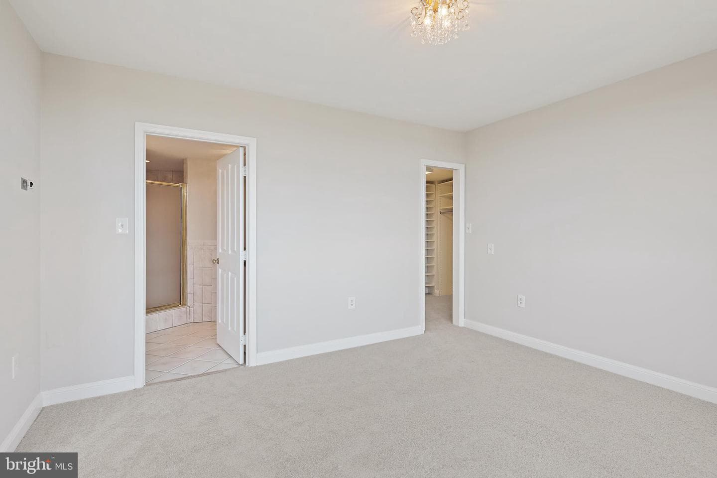 10401 Grosvenor Place #1704 photo 42