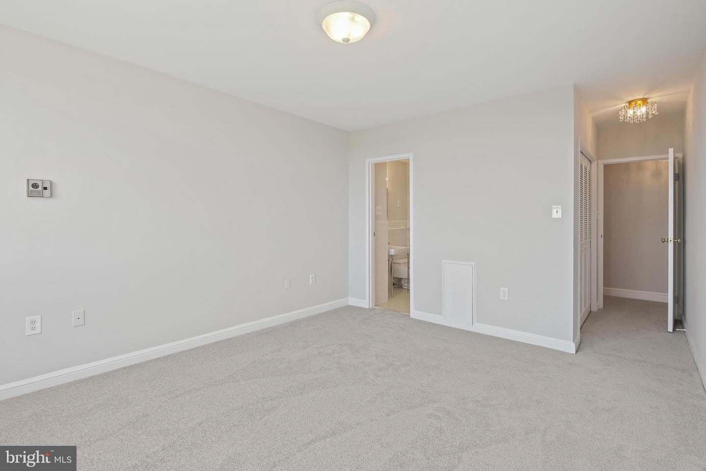 10401 Grosvenor Place #1704 photo 64