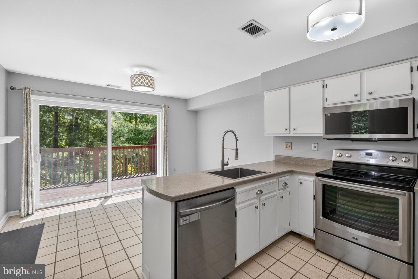 18273 Leman Lake Drive #601 photo 7