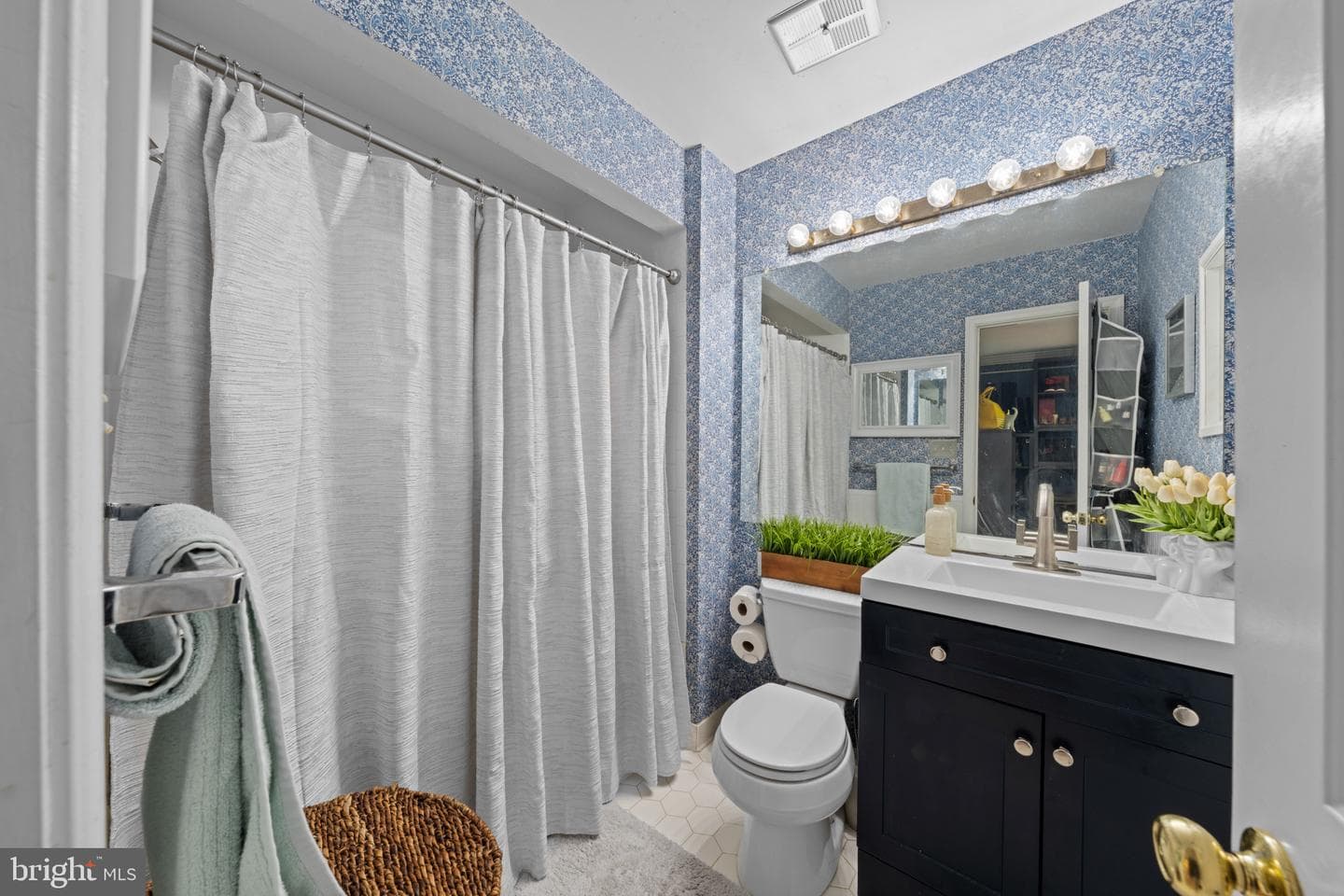 20668 Highland Hall Drive photo 23