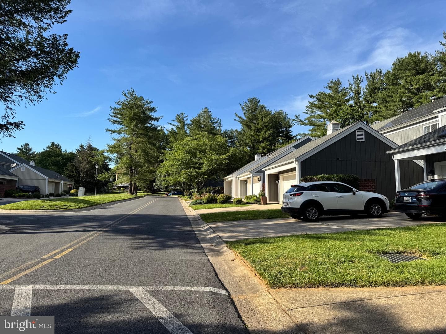 20668 Highland Hall Drive photo 4