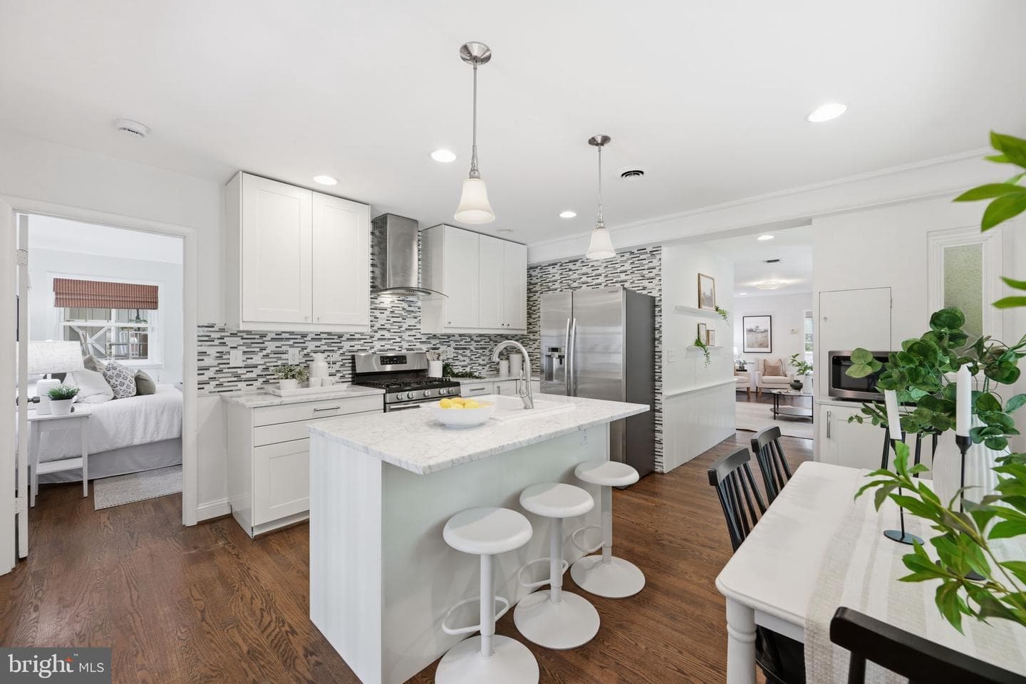 8703 Reading Road photo 7