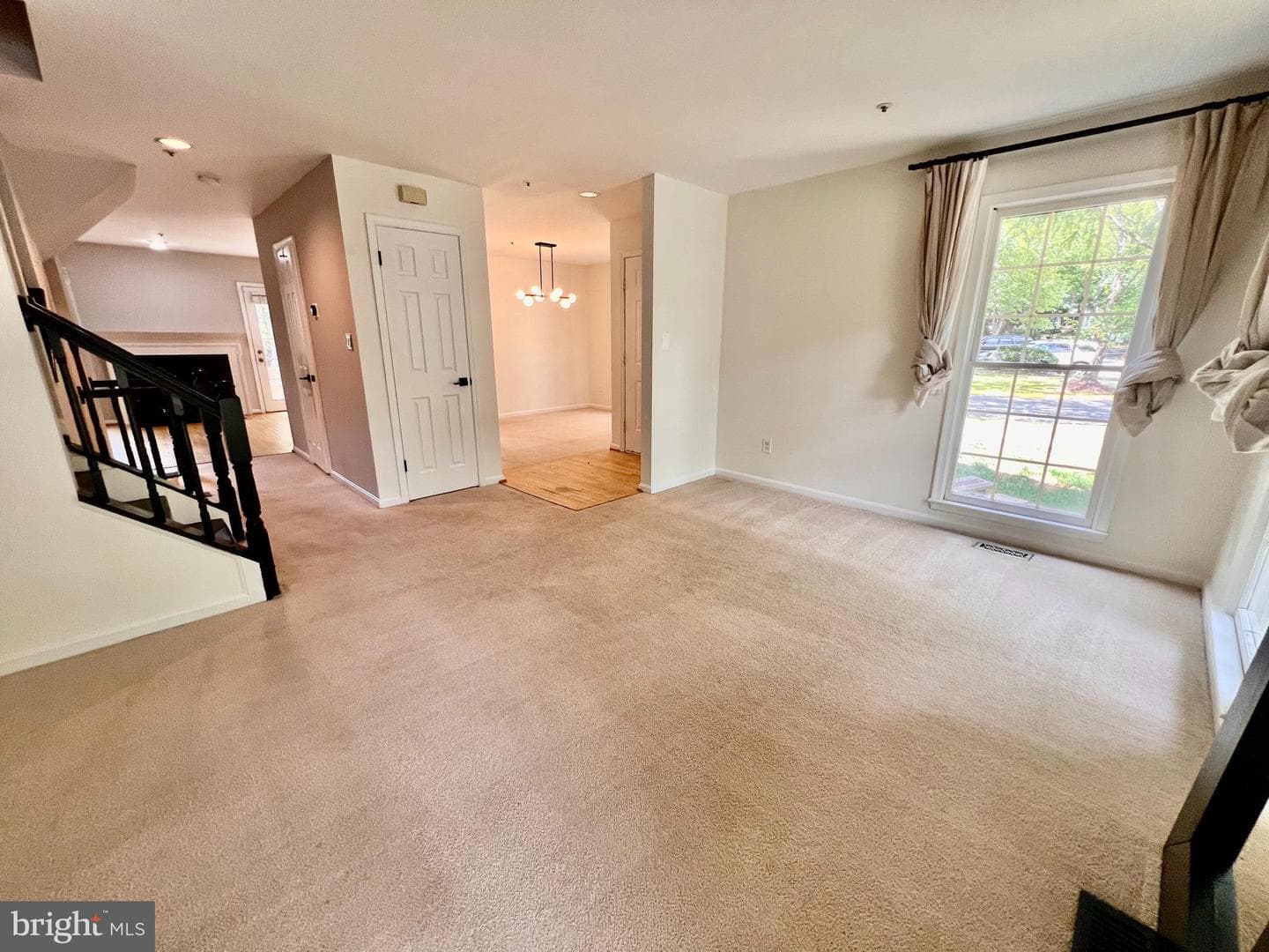 8527 Fountain Valley Drive photo 3