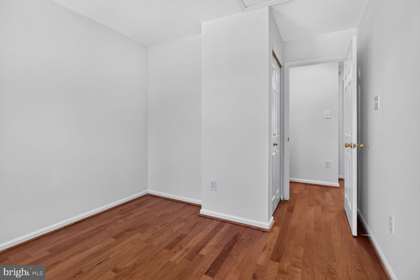 14816 Cross River Court photo 22