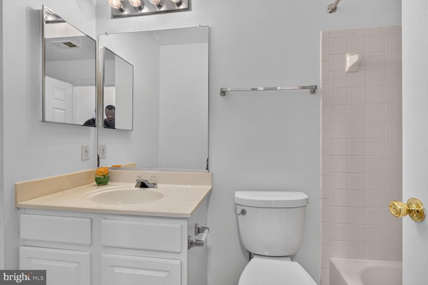 14816 Cross River Court photo 24
