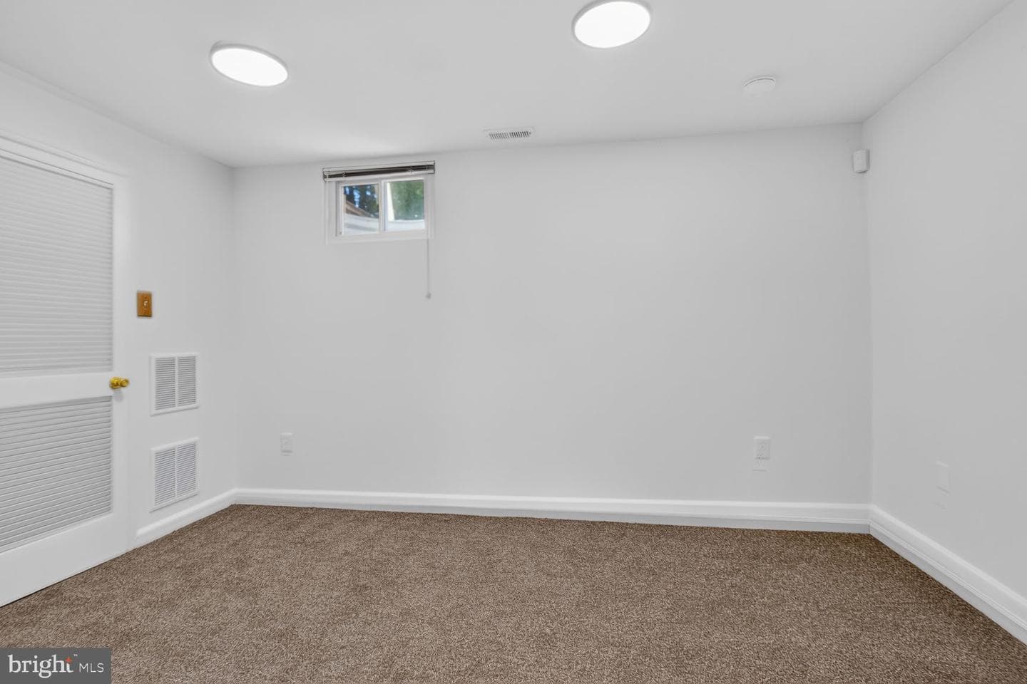 14816 Cross River Court photo 4