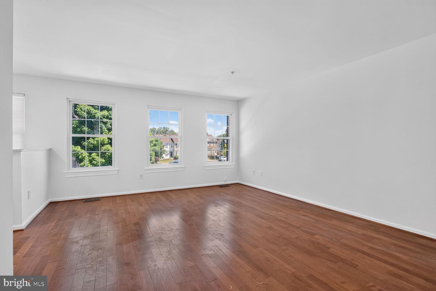 14816 Cross River Court photo 8