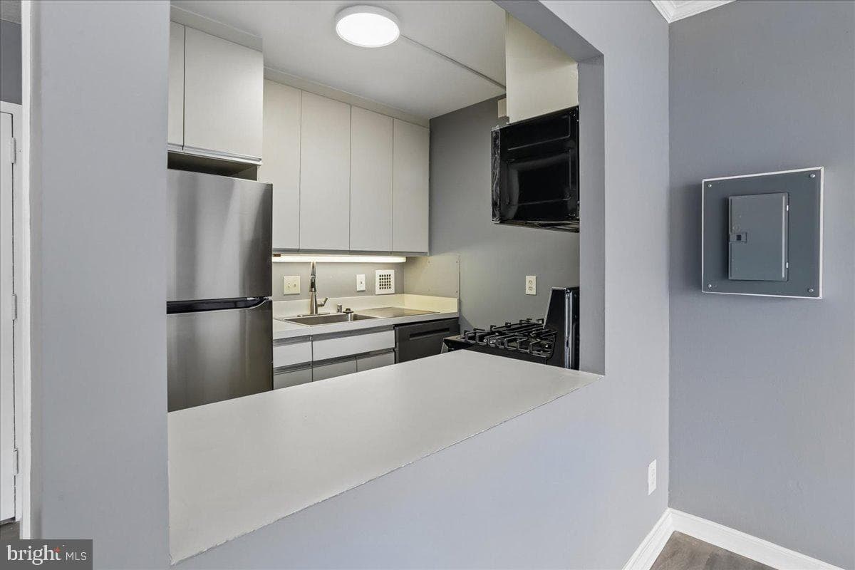 5500 Friendship Boulevard #2315n photo 14