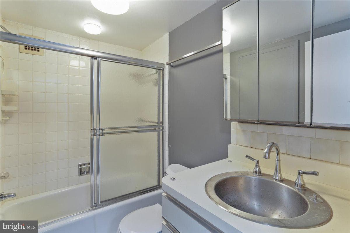 5500 Friendship Boulevard #2315n photo 20