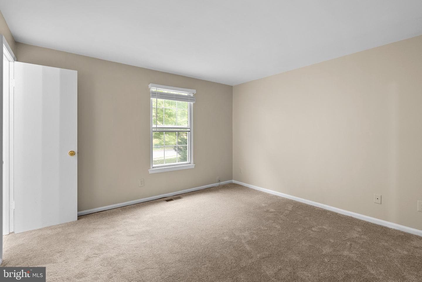 2106 Carriage Square Place photo 16