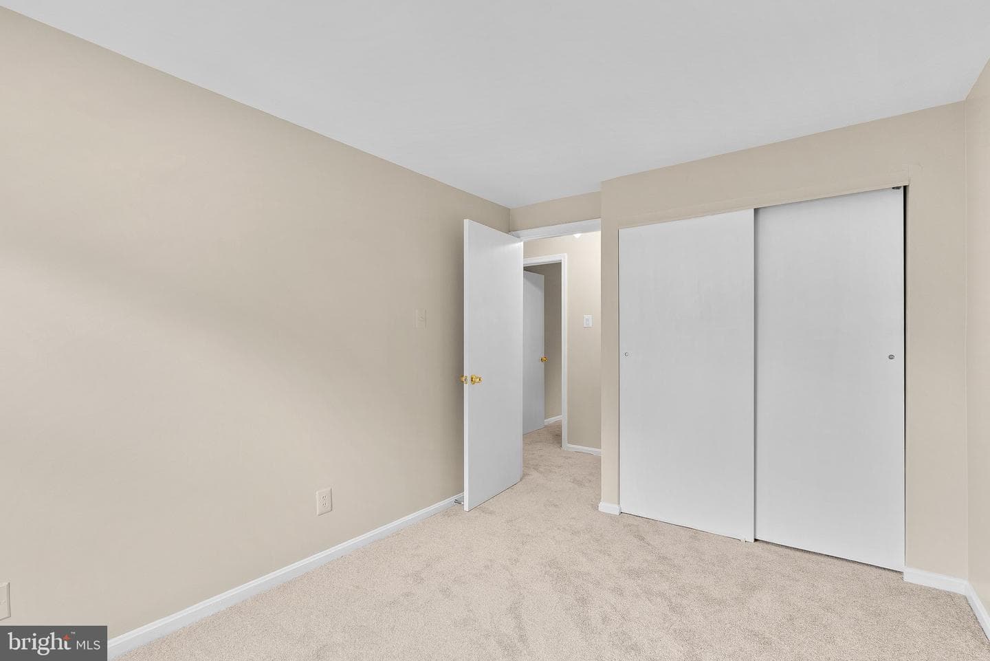 2106 Carriage Square Place photo 23